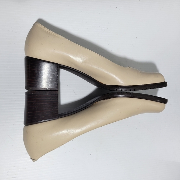 ❤️ 3 for $35 Amalfi leather block heel square toe beige neutral tan shoes 6.5 - Picture 5 of 7
